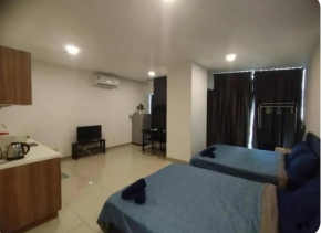 Entire Unit Pacific Tower Wifi-Parking-Pool by ComfyAsia
